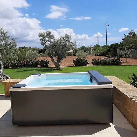 Elisabetta Con Idromassaggio E Area Piscina 别墅 *