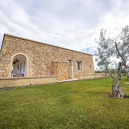 Elisabetta Con Idromassaggio E Area Piscina * 加利波利