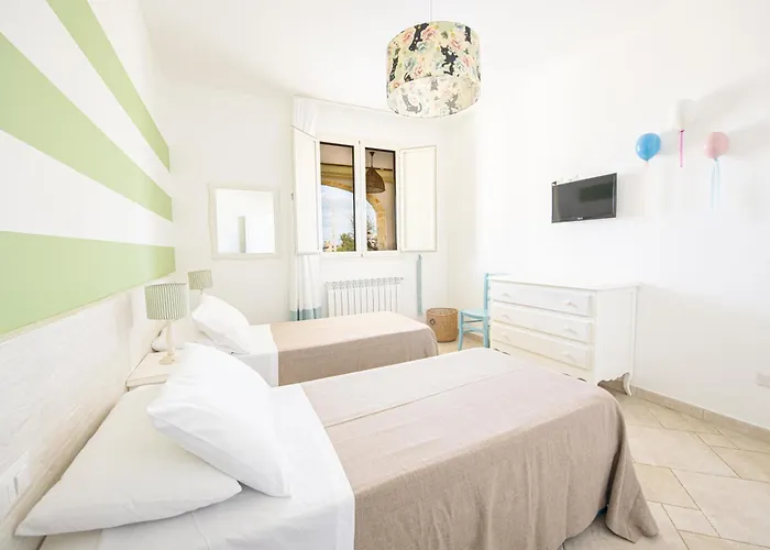 Elisabetta Con Idromassaggio E Area Piscina