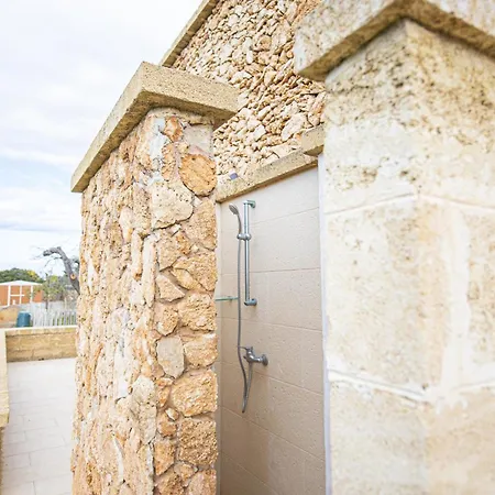 Elisabetta Con Idromassaggio E Area Piscina Willa